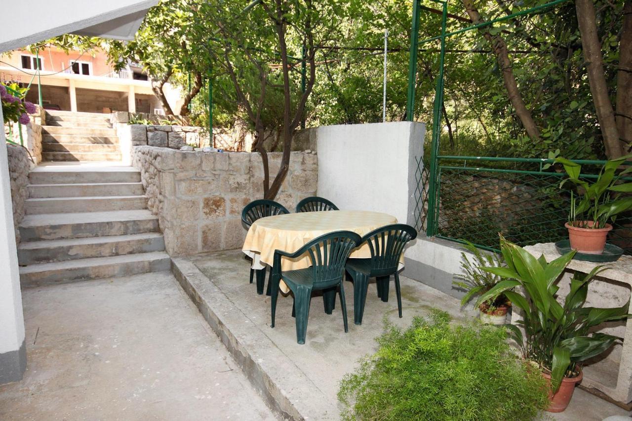Apartments By The Sea Drvenik Donja Vala, Makarska - 6701 Exterior foto
